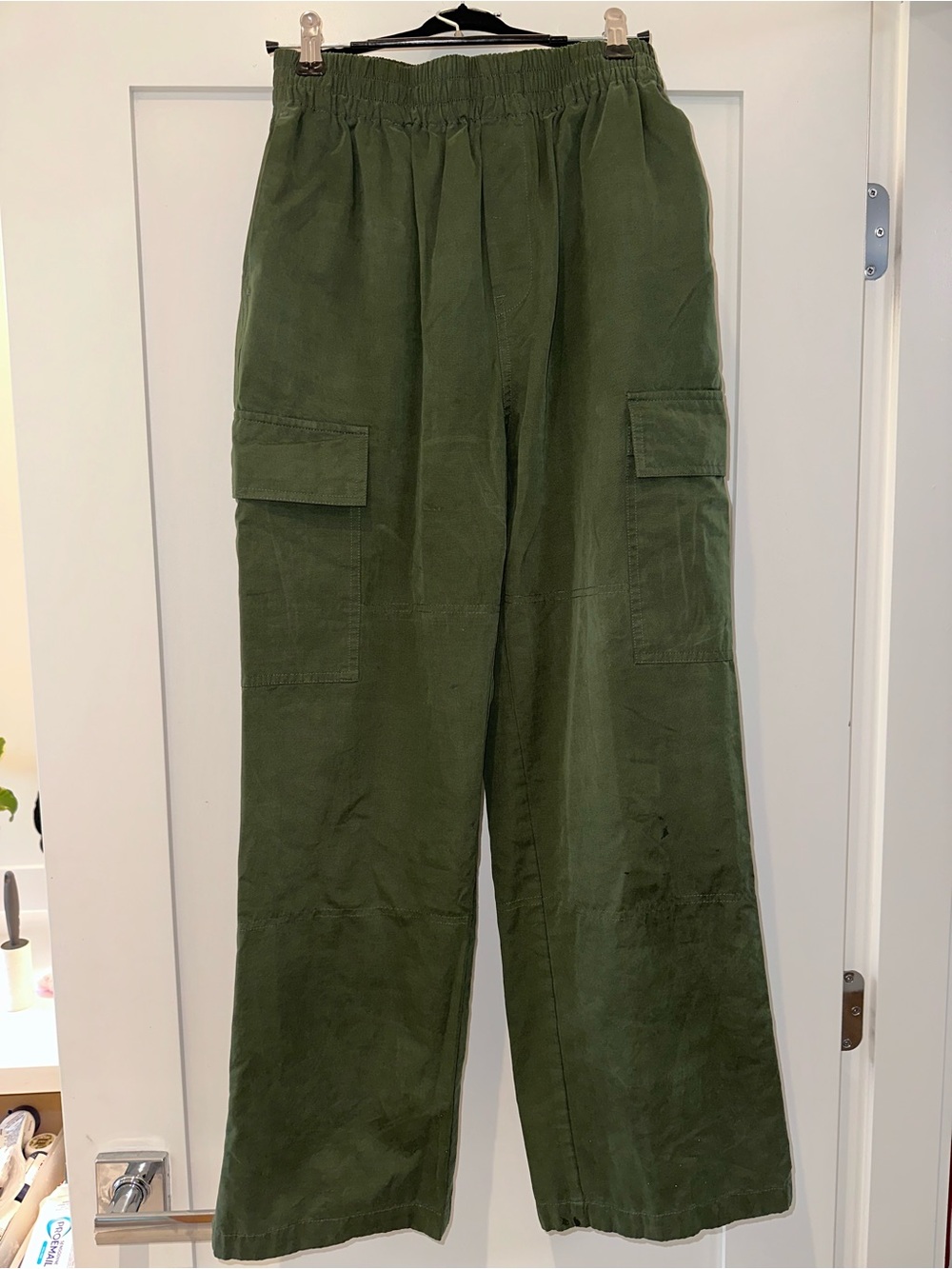 Urban Outfitters Olive Green Wide-Leg Cargo Pants